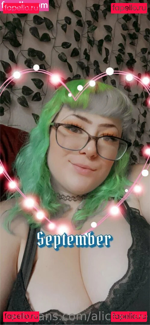 alicexfree Onlyfans Photo Gallery 