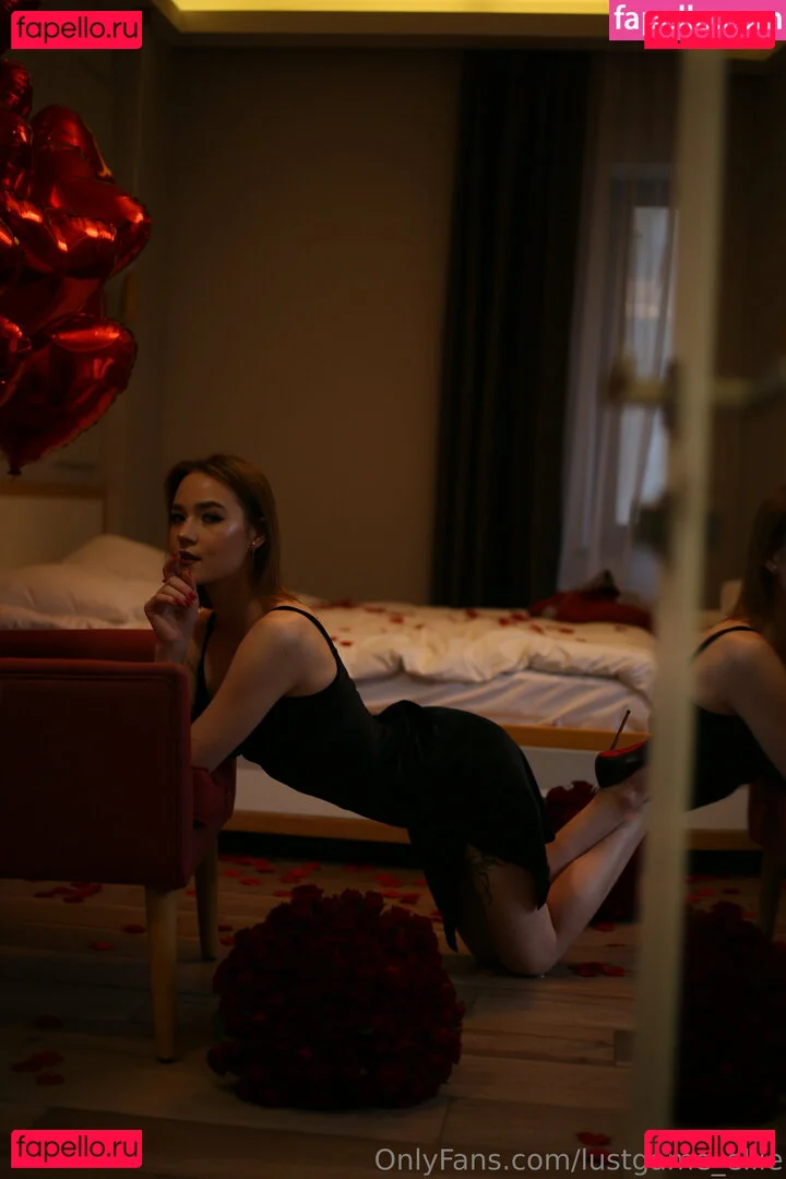 lustgame_ellie Onlyfans Photo Gallery 