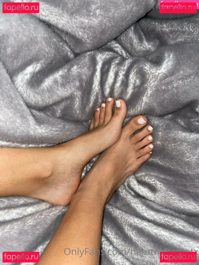 herathletefeetxo Onlyfans Photo Gallery 