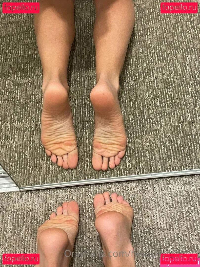 herathletefeetxo Onlyfans Photo Gallery 