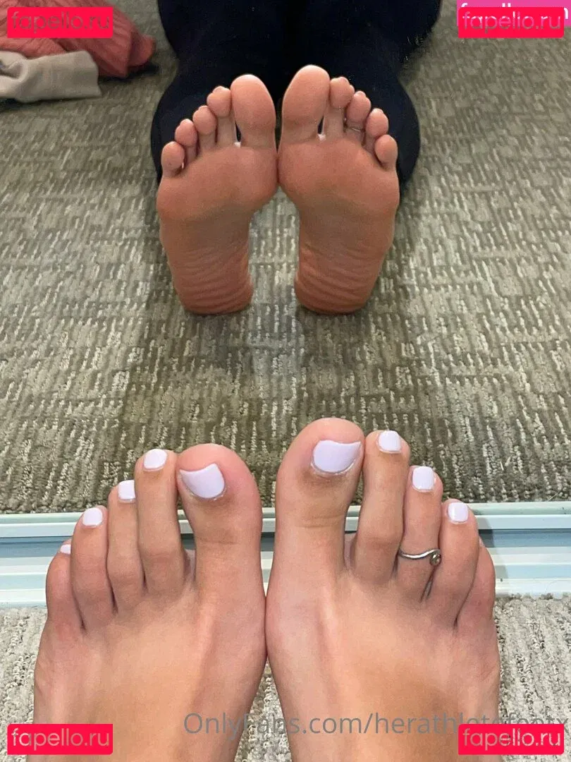 herathletefeetxo Onlyfans Photo Gallery 