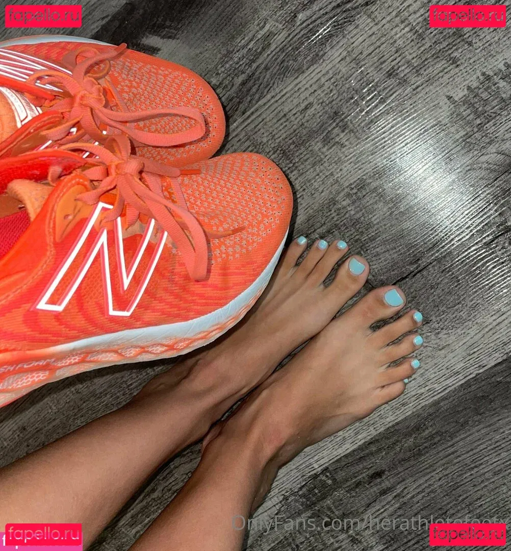 herathletefeetxo Onlyfans Photo Gallery 