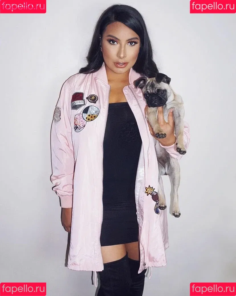 Wendy Alcala Onlyfans Photo Gallery 