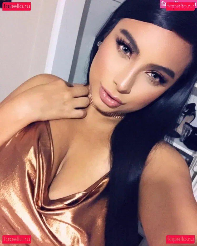 Wendy Alcala Onlyfans Photo Gallery 