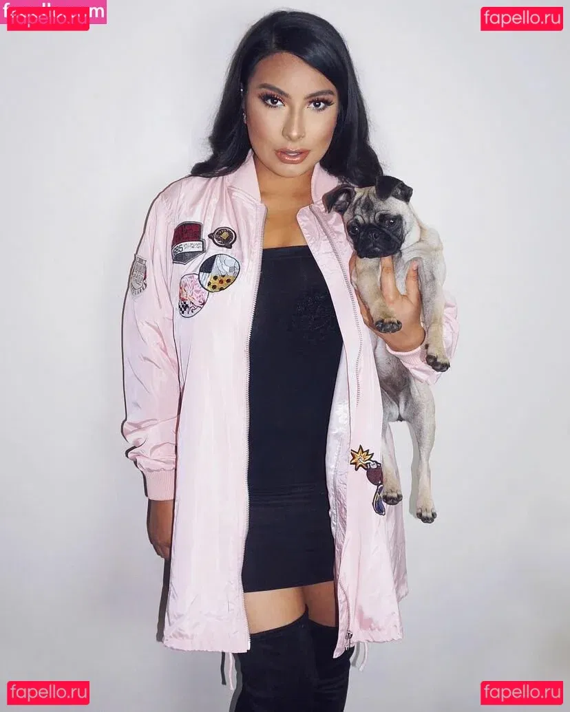 Wendy Alcala Onlyfans Photo Gallery 