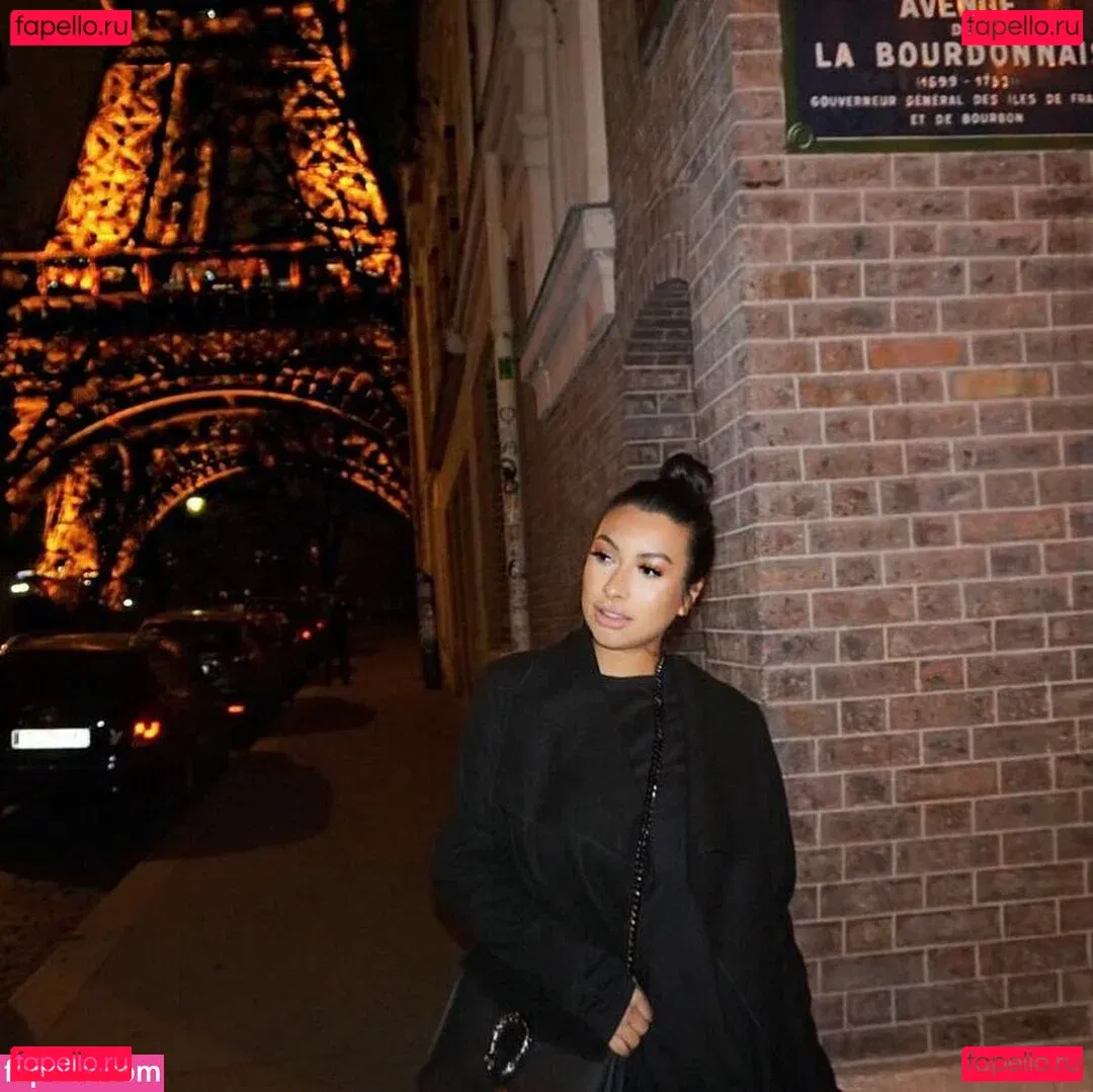 Wendy Alcala Onlyfans Photo Gallery 