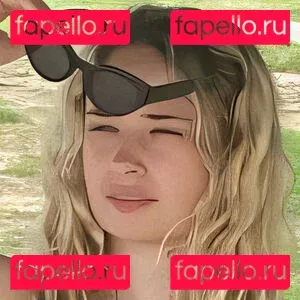 whoistheblondegirl Onlyfans Photo Gallery 