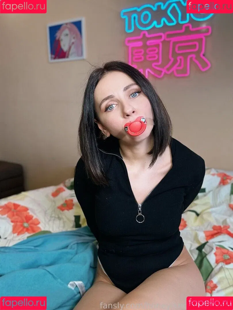 Honeyiknowyouknow Onlyfans Photo Gallery 