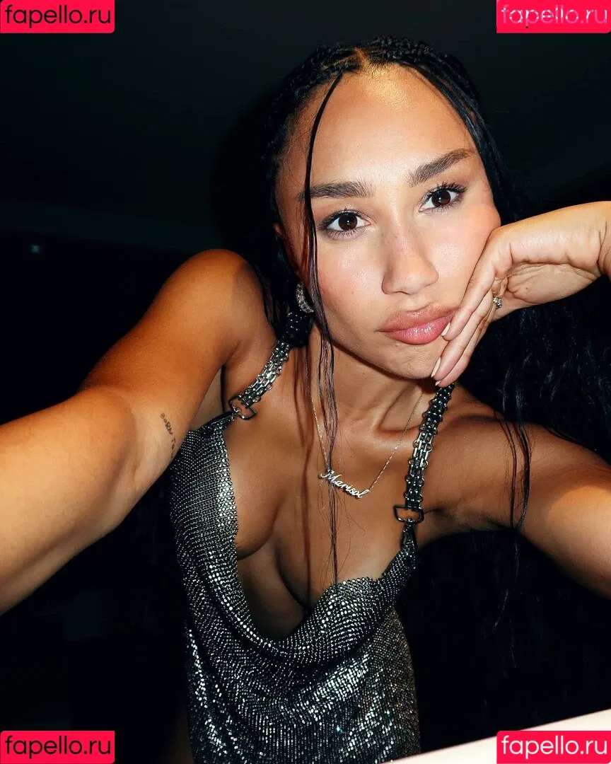 Eva Marisol Gutowski Onlyfans Photo Gallery 