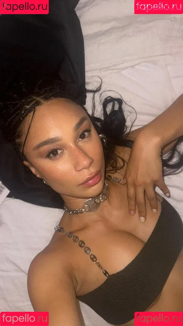 Eva Marisol Gutowski Onlyfans Photo Gallery 