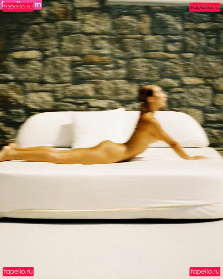 Eva Marisol Gutowski Onlyfans Photo Gallery 