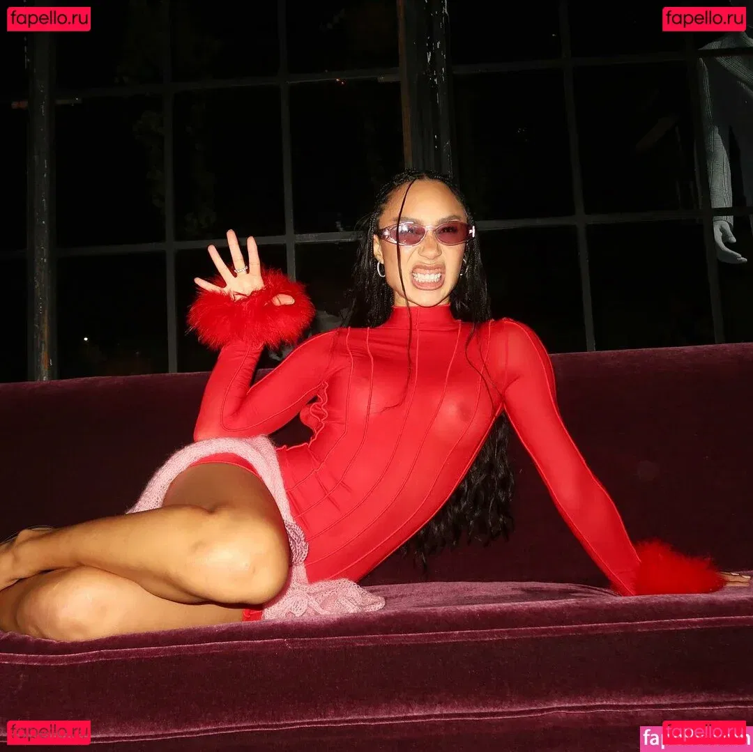 Eva Marisol Gutowski Onlyfans Photo Gallery 