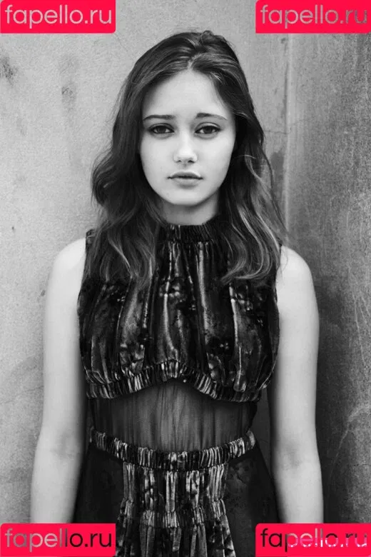 Ella Purnell Onlyfans Photo Gallery 