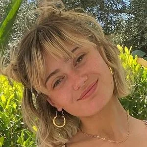 Ella Purnell Onlyfans Photo Gallery 