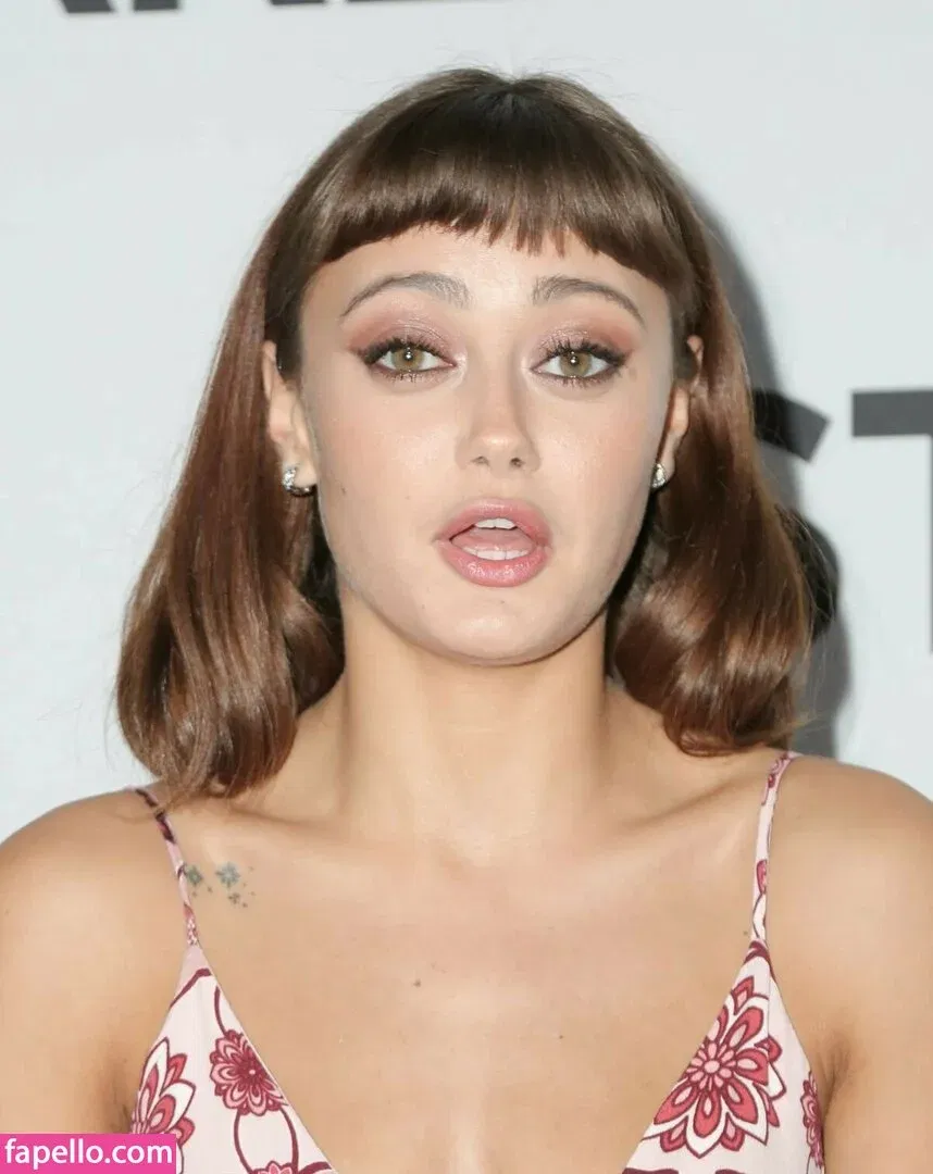 Ella Purnell Onlyfans Photo Gallery 
