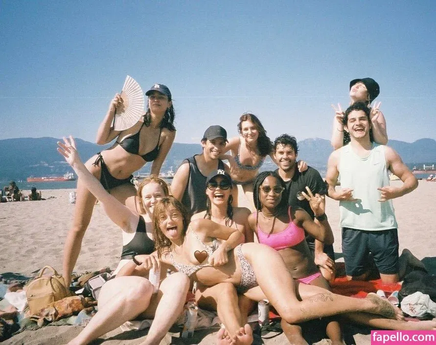 Ella Purnell Onlyfans Photo Gallery 