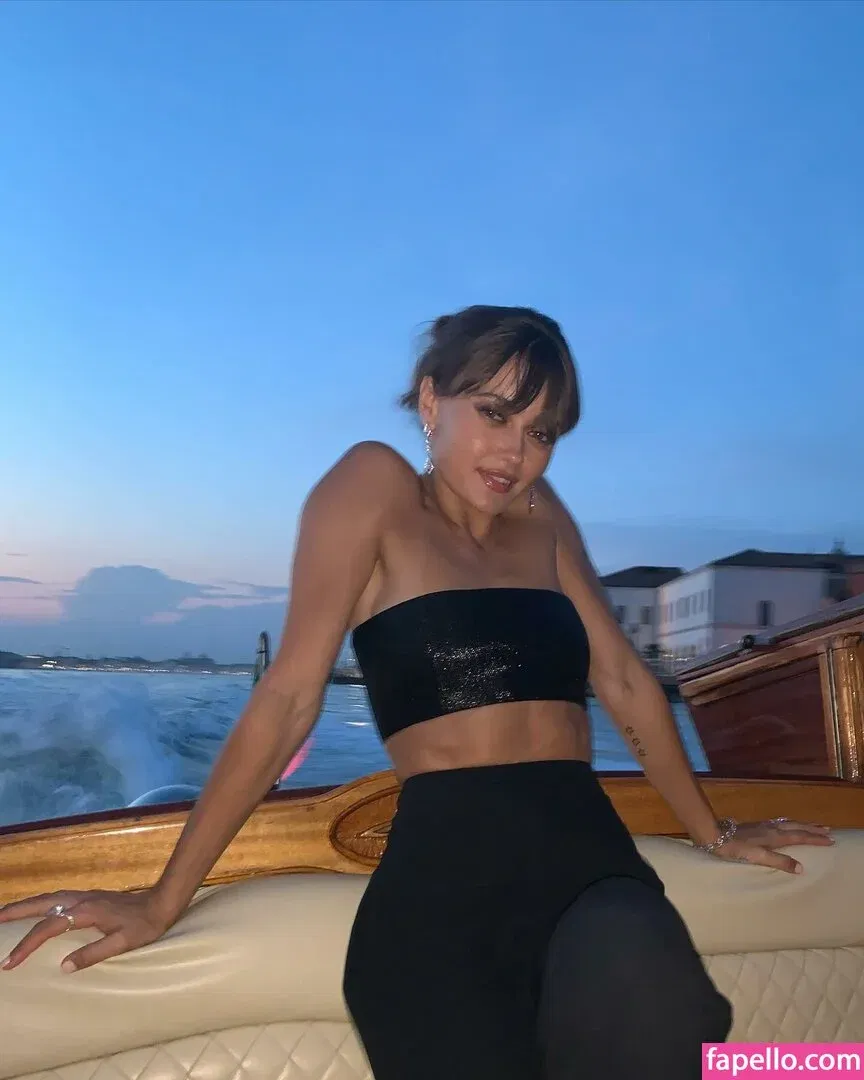 Ella Purnell Onlyfans Photo Gallery 