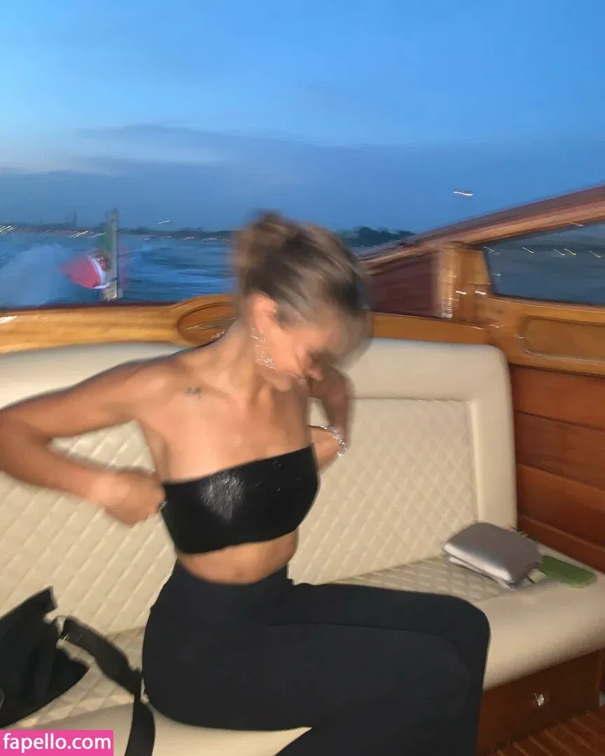 Ella Purnell Onlyfans Photo Gallery 