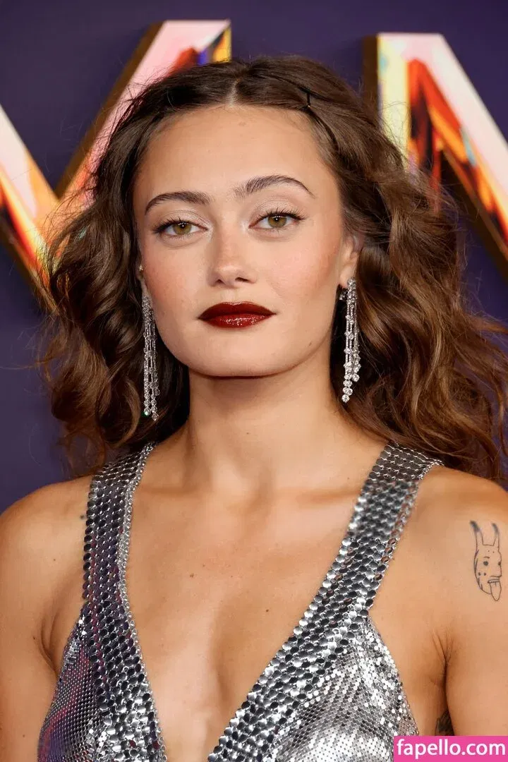 Ella Purnell Onlyfans Photo Gallery 