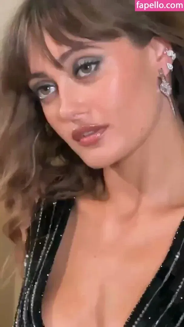 Ella Purnell Onlyfans Photo Gallery 
