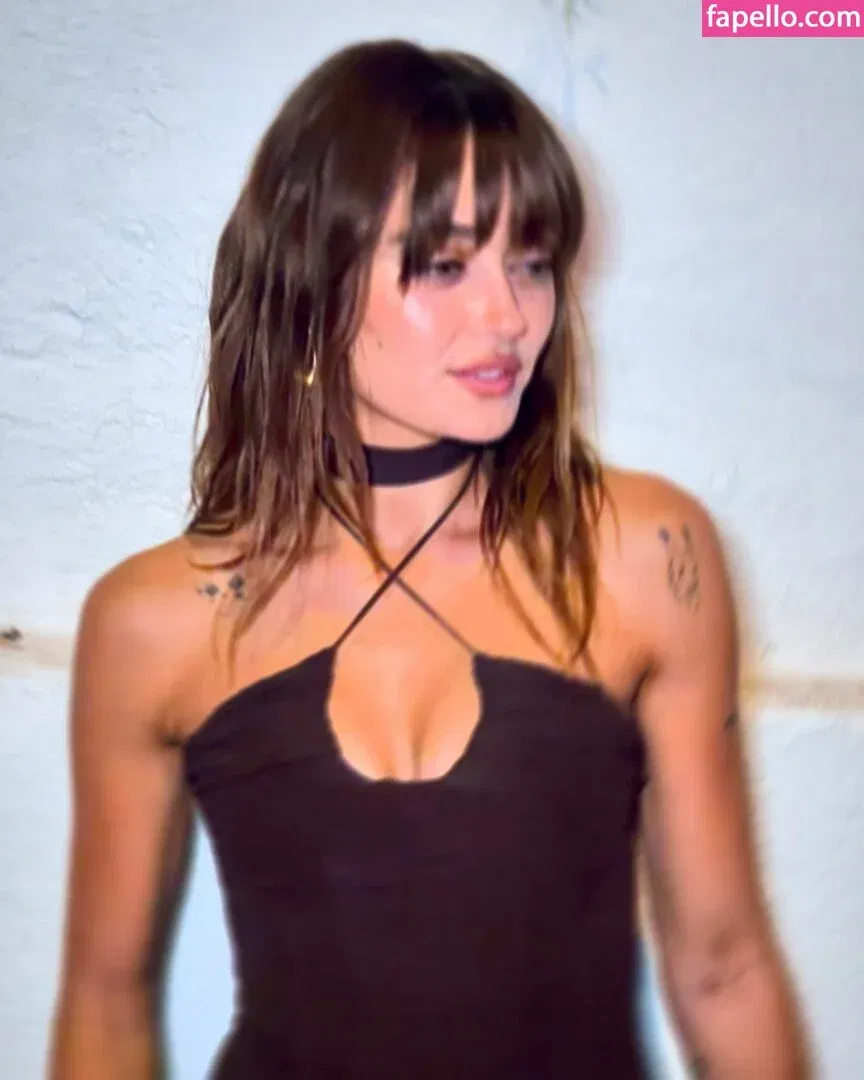 Ella Purnell Onlyfans Photo Gallery 