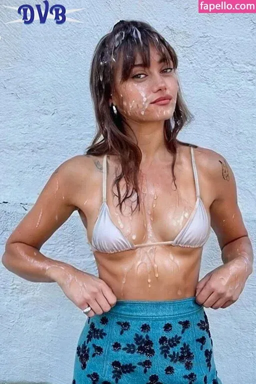 Ella Purnell Onlyfans Photo Gallery 