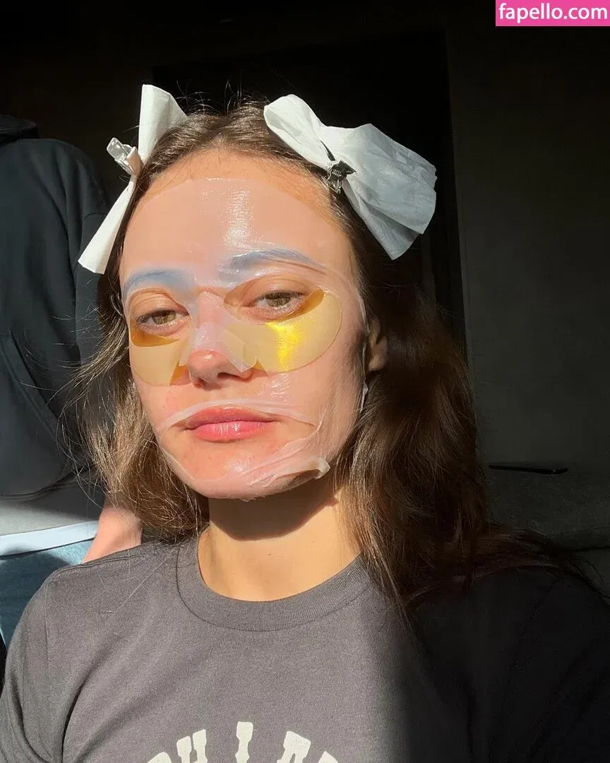 Ella Purnell Onlyfans Photo Gallery 