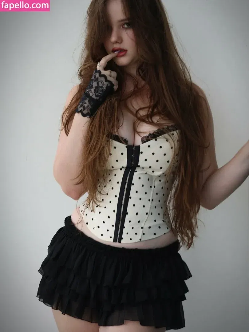 Isabella Ardley Onlyfans Photo Gallery 