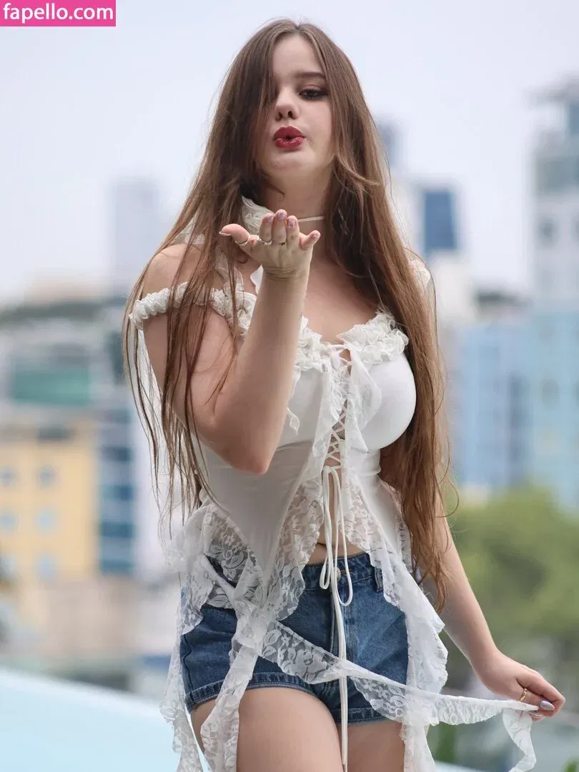 Isabella Ardley Onlyfans Photo Gallery 