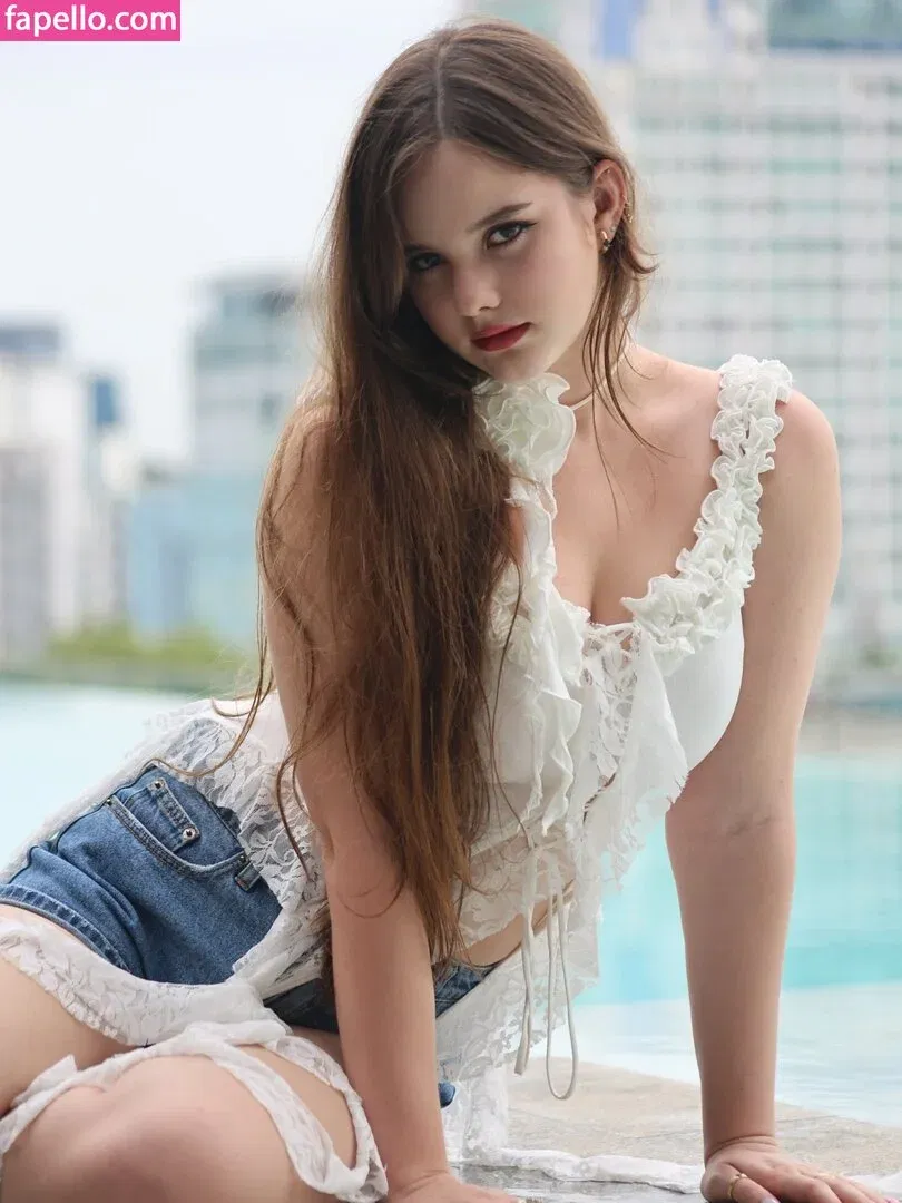 Isabella Ardley Onlyfans Photo Gallery 