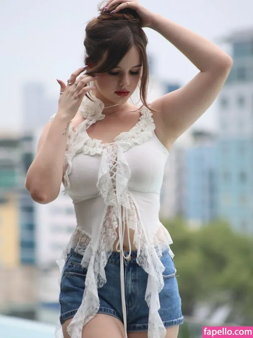 Isabella Ardley Onlyfans Photo Gallery 