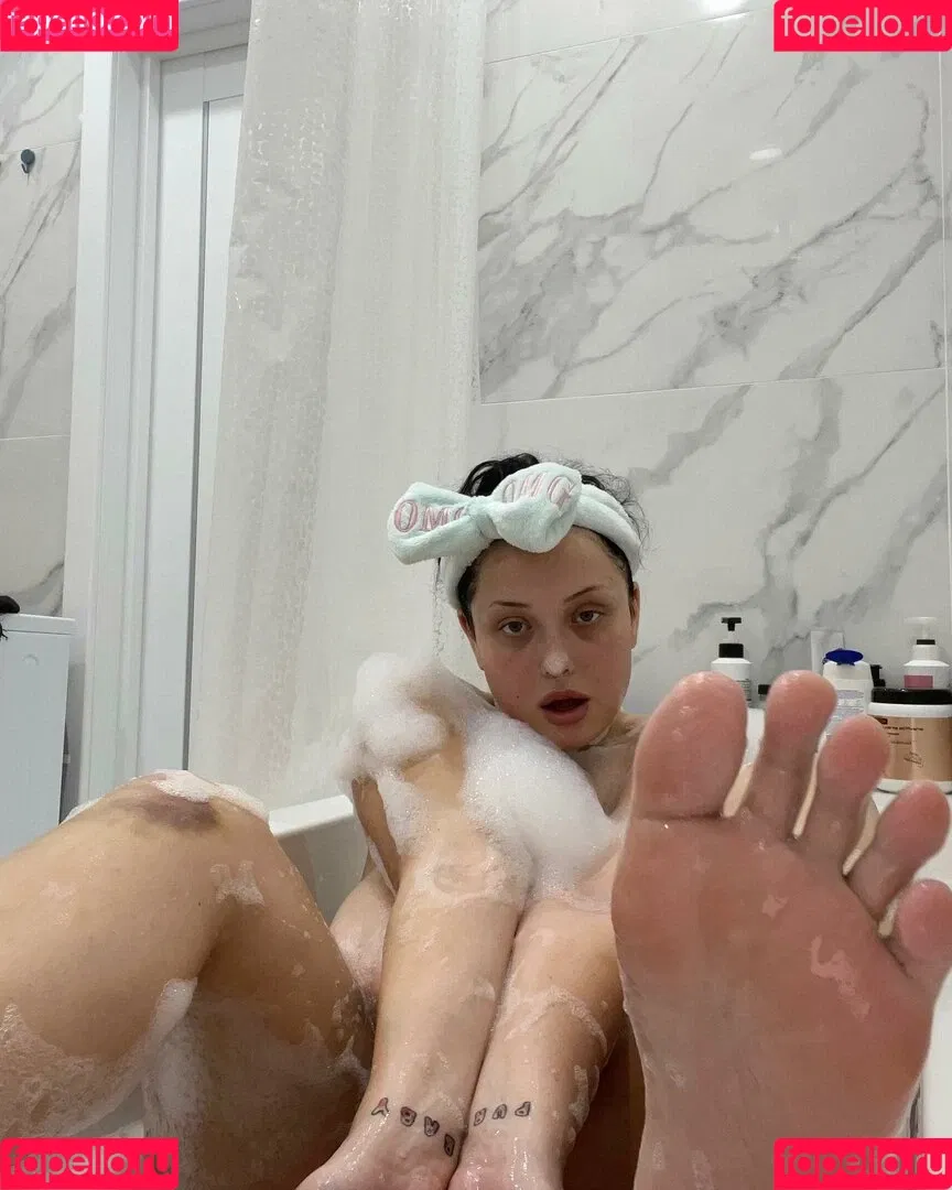 Milada Moore Onlyfans Photo Gallery 