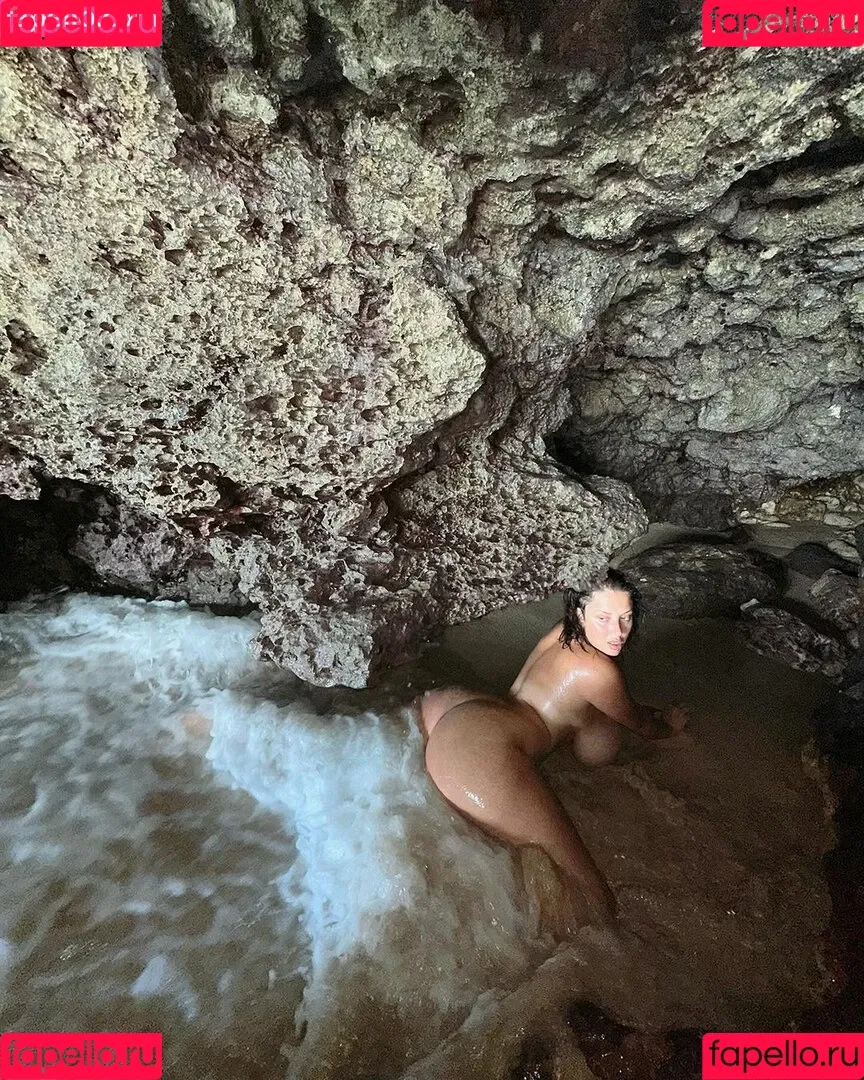Milada Moore Onlyfans Photo Gallery 