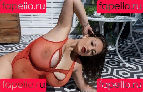 Milada Moore Onlyfans Photo Gallery 