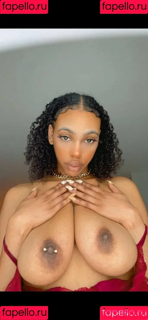 Sydney Celeste Onlyfans Photo Gallery 