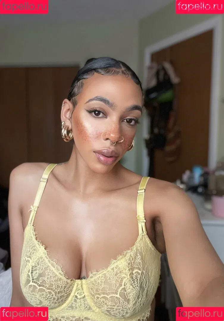 Sydney Celeste Onlyfans Photo Gallery 