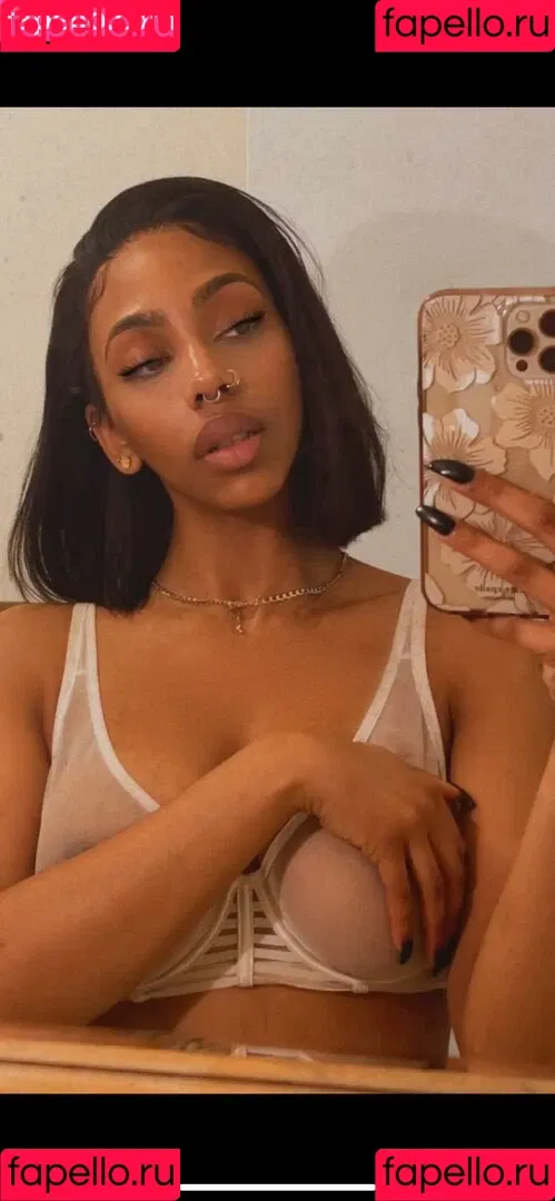 Sydney Celeste Onlyfans Photo Gallery 