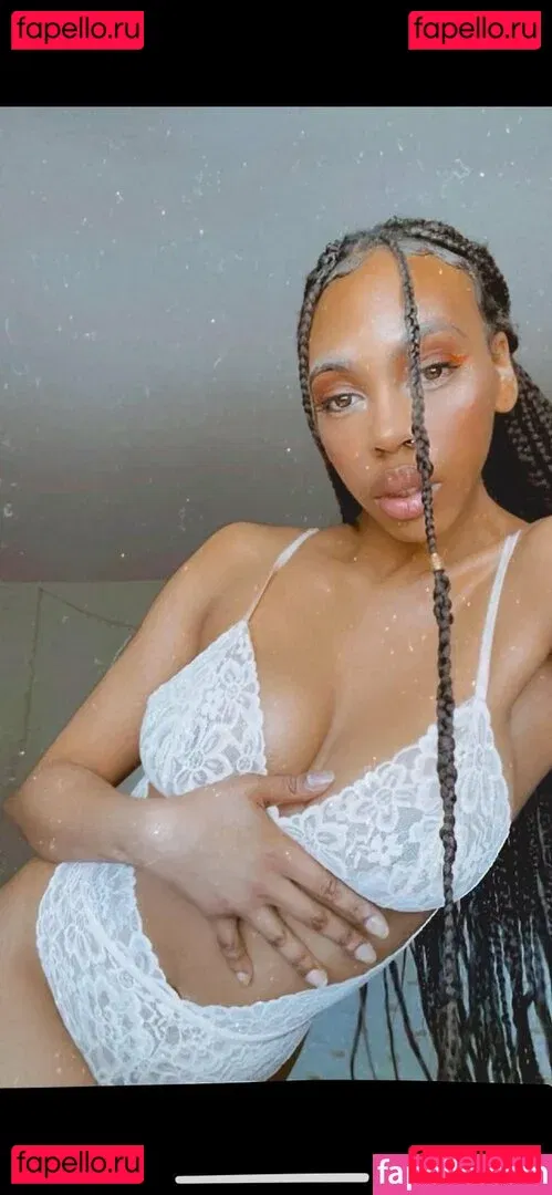 Sydney Celeste Onlyfans Photo Gallery 