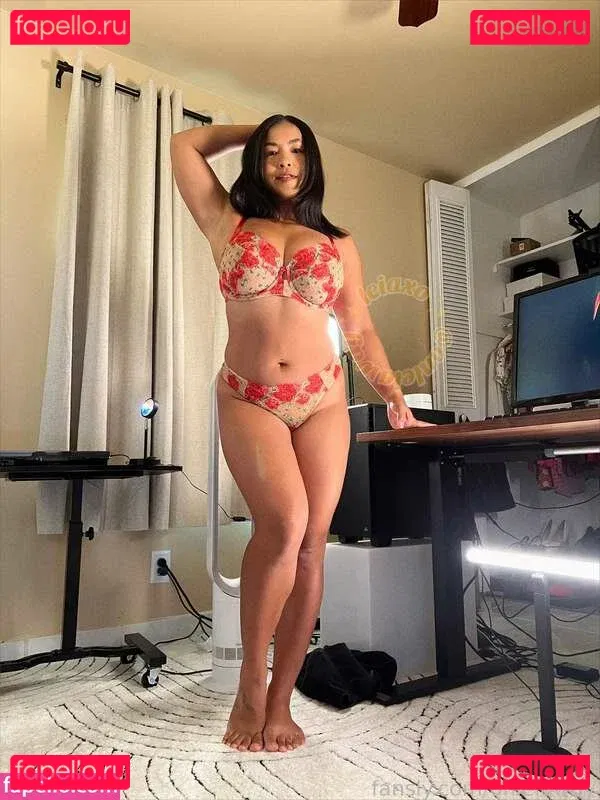 onleiaway Onlyfans Photo Gallery 