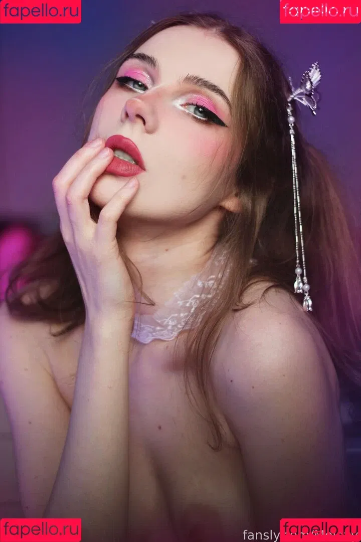 Meloxy Onlyfans Photo Gallery 