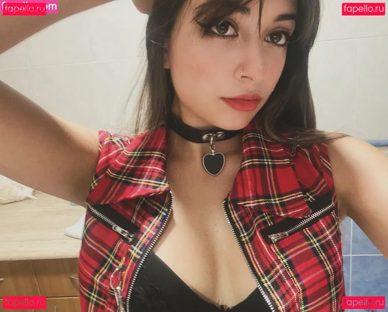 Lorena Lawliet Onlyfans Photo Gallery 
