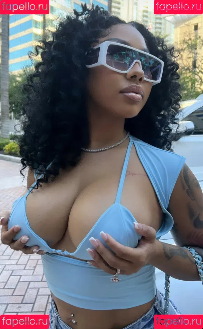 Ari Fletcher Onlyfans Photo Gallery 