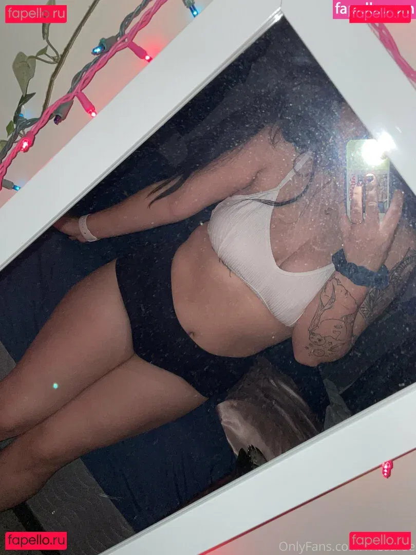 rrissarae Onlyfans Photo Gallery 