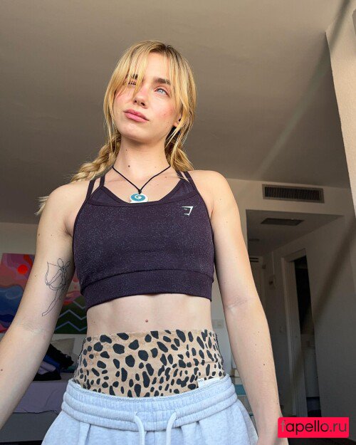 Clara Galle Nude Onlyfans Photo 12