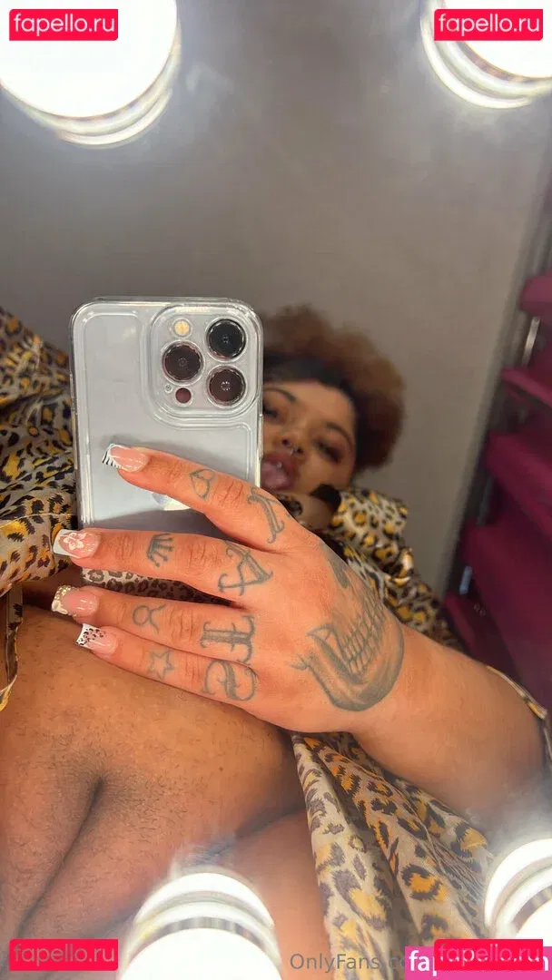 Sheismami Onlyfans Photo Gallery 