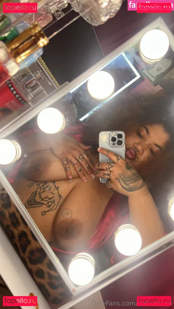 Sheismami Onlyfans Photo Gallery 