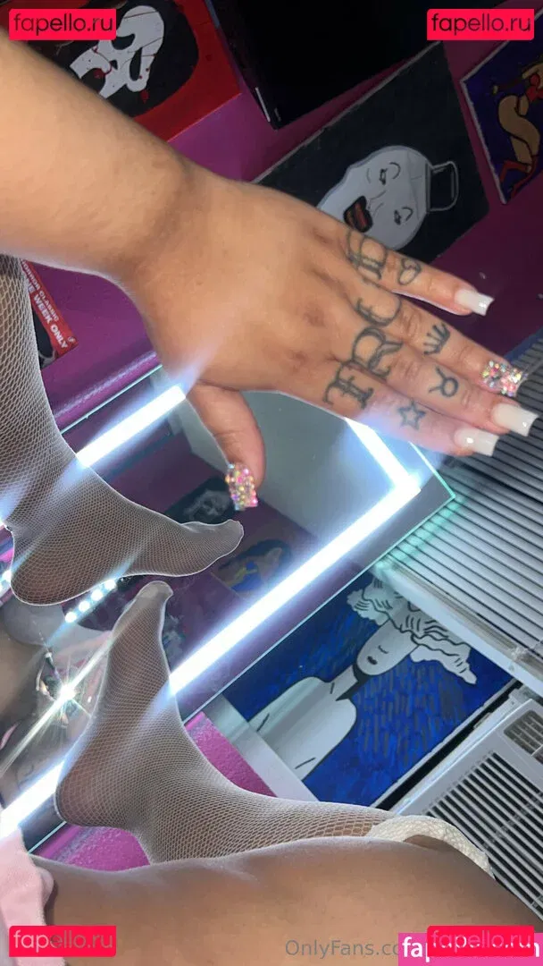 Sheismami Onlyfans Photo Gallery 