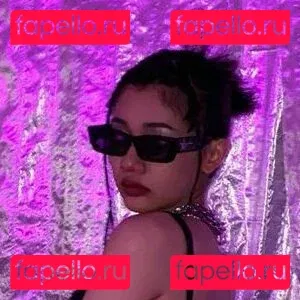 Helenyan083 Onlyfans Photo Gallery 