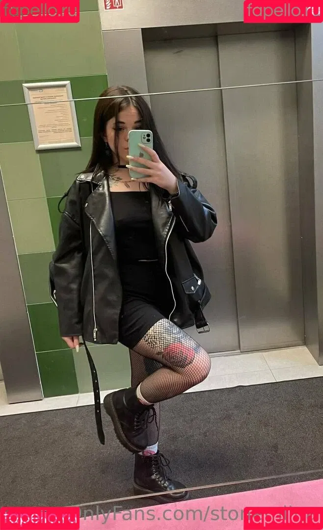 stonemlina Onlyfans Photo Gallery 