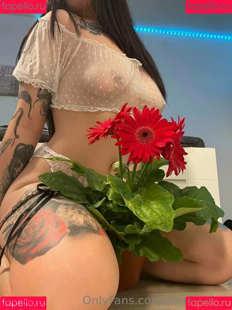stonemlina Onlyfans Photo Gallery 